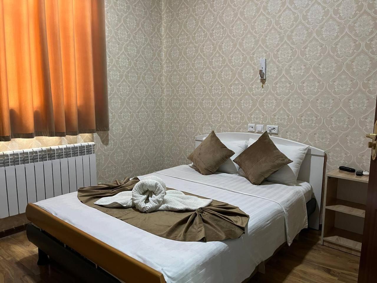 Polvon Ota Hotel Khiva ภายนอก รูปภาพ